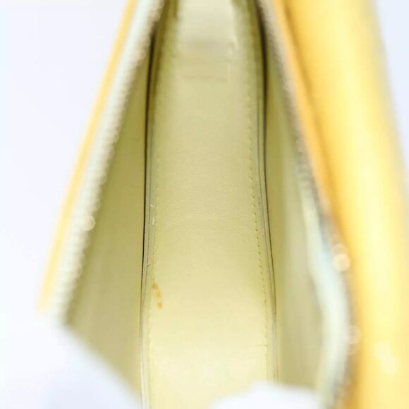 LOUIS VUITTON Monogram Vernis Motto Pouch Lime Yellow - Picture 4 of 16